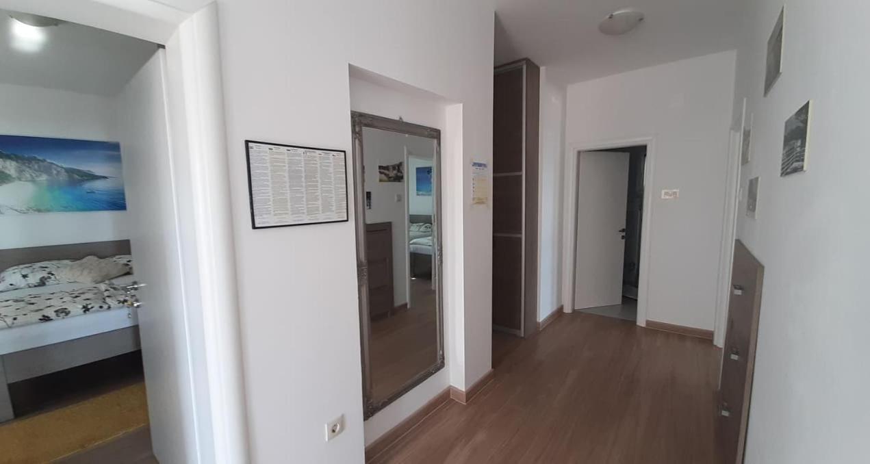 Apartments Villa Ravlic Makarska Exterior foto
